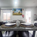 Seventy House By Furabeach Casa de Férias